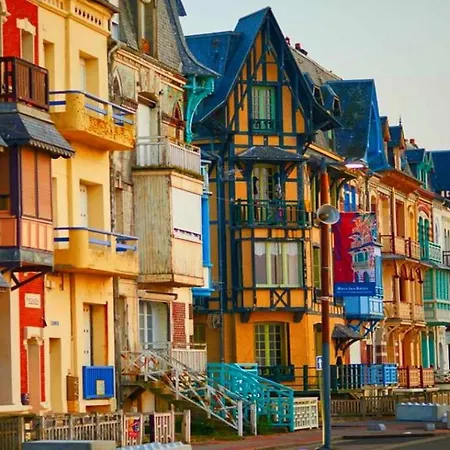 La Ferme Du Parc Couette-café 3*