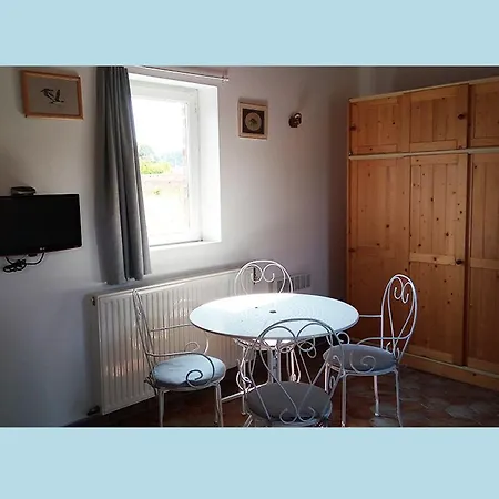 La Ferme Du Parc Couette-café 3*