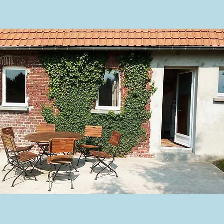 La Ferme Du Parc Bed & Breakfast Pendé